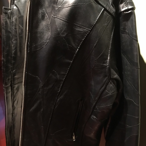 Motorcycle Riding Leather Jacket. - Picture 3 of 7